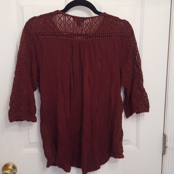 Lucky Brand Tops - GW - LUCKY BRAND - 3/4 LENGTH SLEEVE LACE TOP